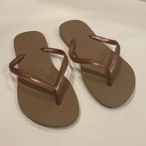 Rose Gold Havaianas